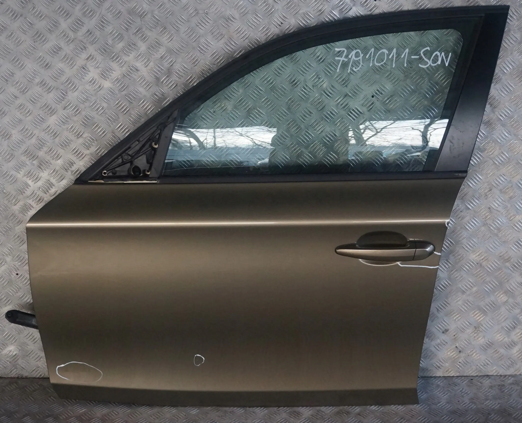 BMW E87 E87N Puerta Delantera Izquierda Sonora Metallic - A23