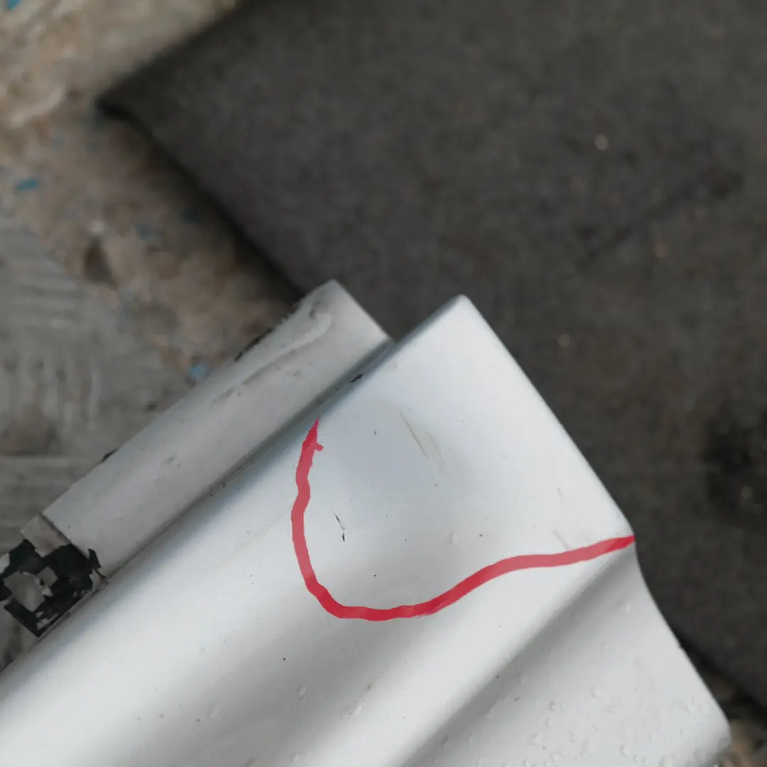 Nakładka listwa próg prawa titansilber do BMW E83 X3 o numerze 51713330866 BMW E83 X3 Nakładka listwa próg prawa titansilber - SKU 3330866-1 - Numer Części 51713330866