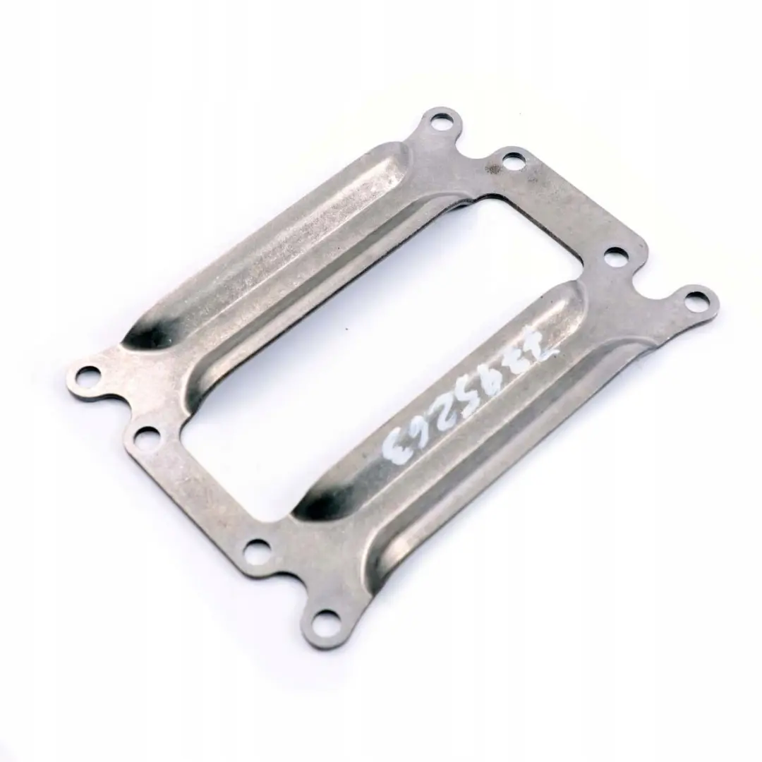 M57N2 Motorblockbefestigung Versteifungsschale pour BMW E60 E65 E83 E70 E90 à propos du numéro de pièce 7795263 BMW E60 E65 E83 E70 E90 M57N2 Motorblockbefestigung Versteifungsschale - SKU 7795263 - Numéro de pièce 7795263