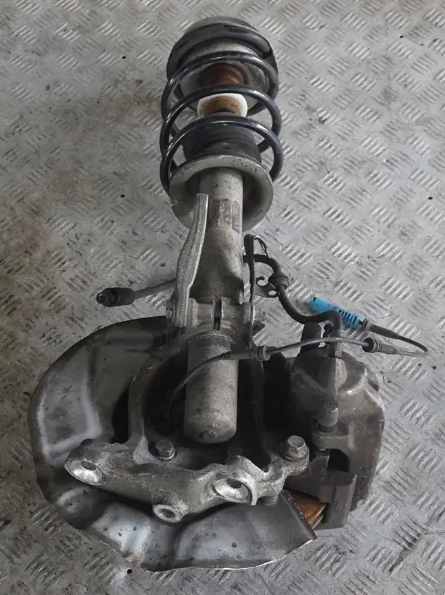 M47N2 Molla Sospensioni Davanti Destra Cuscinetto Perno BMW E60 520d - SKU 6775056-4 - Numero di parte 6775056