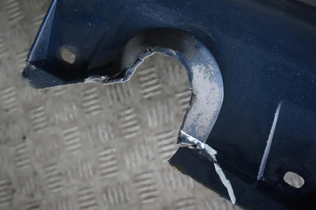 Nakładka próg prawy Mysticblau do BMW E63 E64 o numerze 0304948 BMW E63 E64 Nakładka próg prawy Mysticblau - SKU 0304948-MYS - Numer Części 0304948