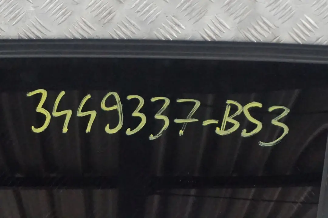Drzwi lewe tylne tył black saphire do BMW E83 X3 o numerze 3449337 BMW E83 X3 Drzwi lewe tylne tył black saphire - SKU 3449337-BS3 - Numer Części 3449337