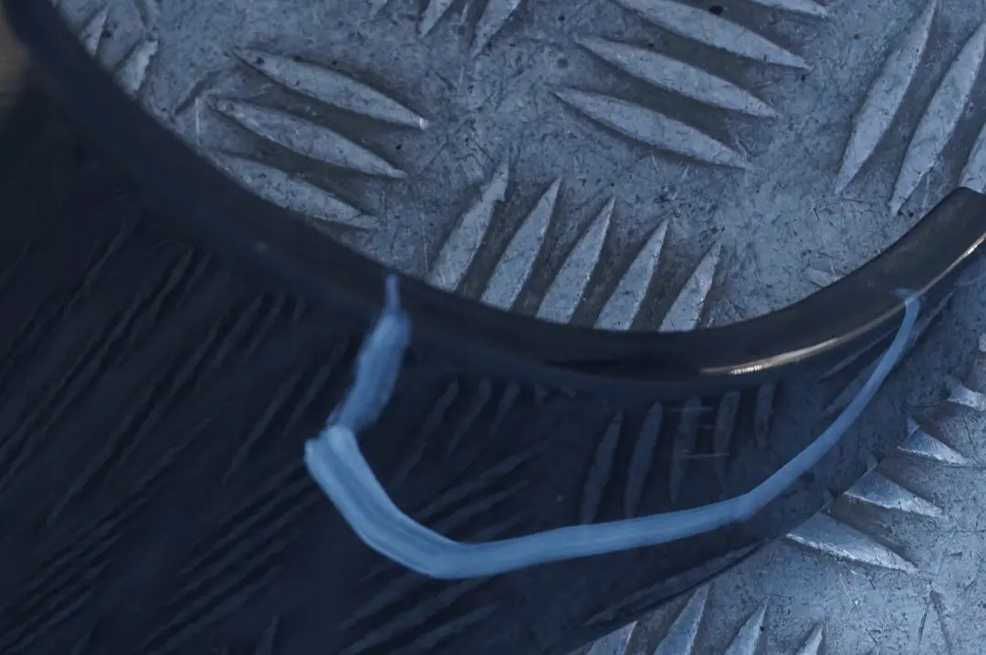 Fahrerseite Seitenwand vorne rechts Kotflügel Black Sapphire für BMW X5 E53 mit Teilenummer 7000386 BMW X5 E53 Fahrerseite Seitenwand vorne rechts Kotflügel Black Sapphire - SKU 7000386-BS2 - Teilenummer 7000386