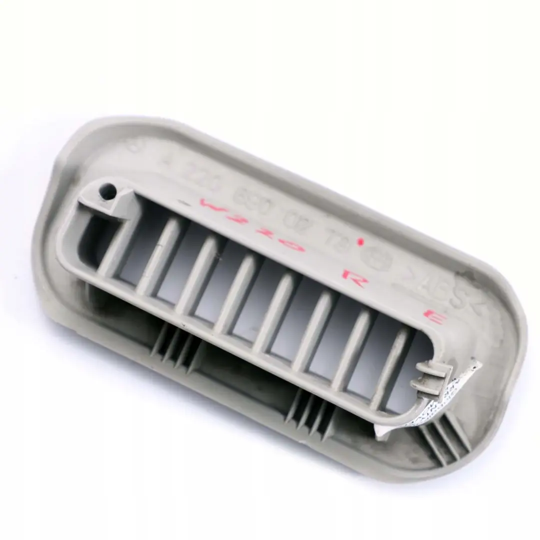 Poste delantero derecho Conducto De ventilacion Gris para Mercedes W220 con número de pieza A2206900279 Mercedes W220 Poste delantero derecho Conducto De ventilacion Gris - SKU A2206900279 - Número de pieza A2206900279