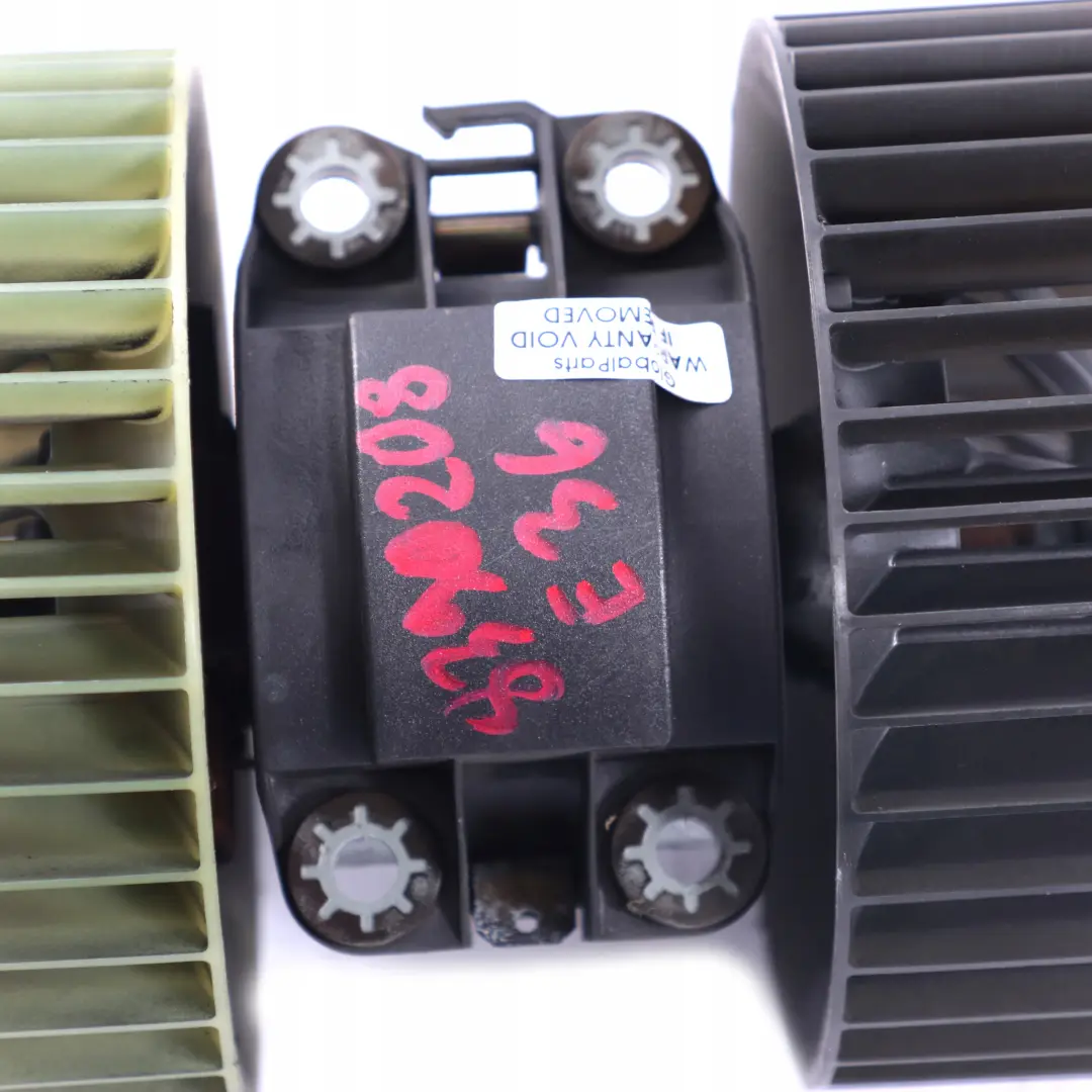 Heizungsgebläse Gebläse Gebläsemotor für BMW 5 er E36 mit Teilenummer 8390208 BMW 5 er E36 Heizungsgebläse Gebläse Gebläsemotor - SKU 8390208 - Teilenummer 8390208