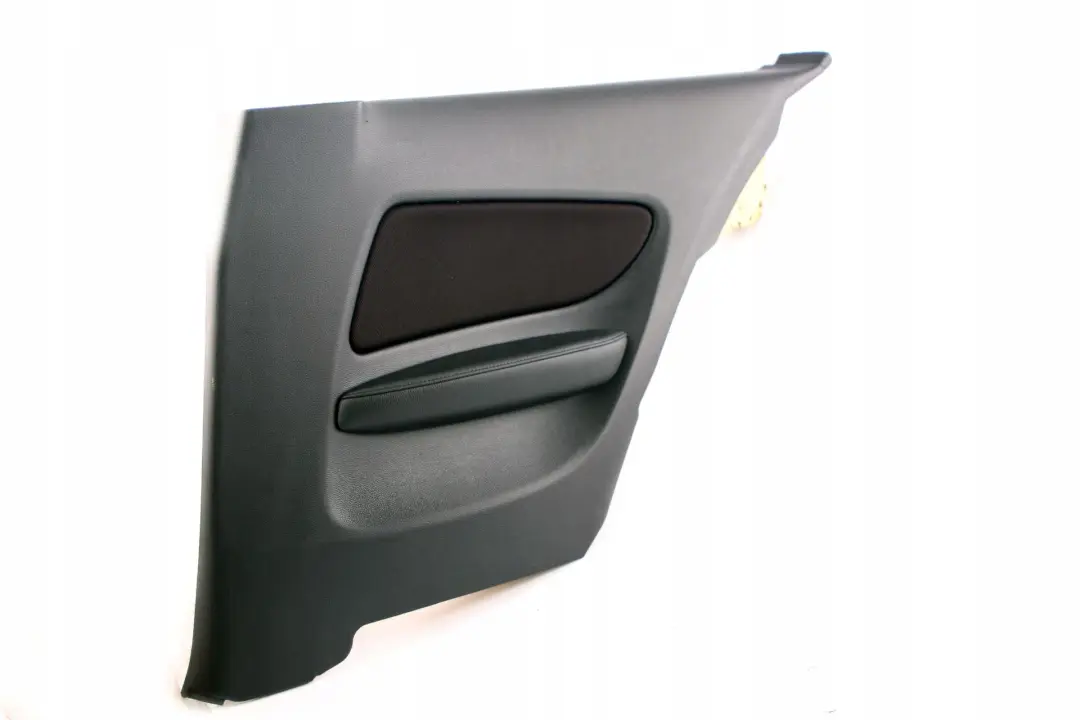 BMW 1 E81 Carenage Lateral Arriere Droite Tissu Network Canneberge Rouge - SKU 9121324 - Numéro de pièce 9121324