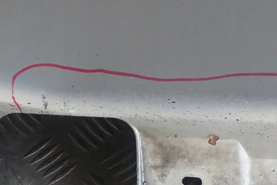 Door Sill Cover Skirt Left N/S Titansilber Titan Silver to BMW 7 Series E65 1 with Part number 0140037 BMW 7 Series E65 1 Door Sill Cover Skirt Left N/S Titansilber Titan Silver - SKU 0140037-TS1 - Part number 0140037