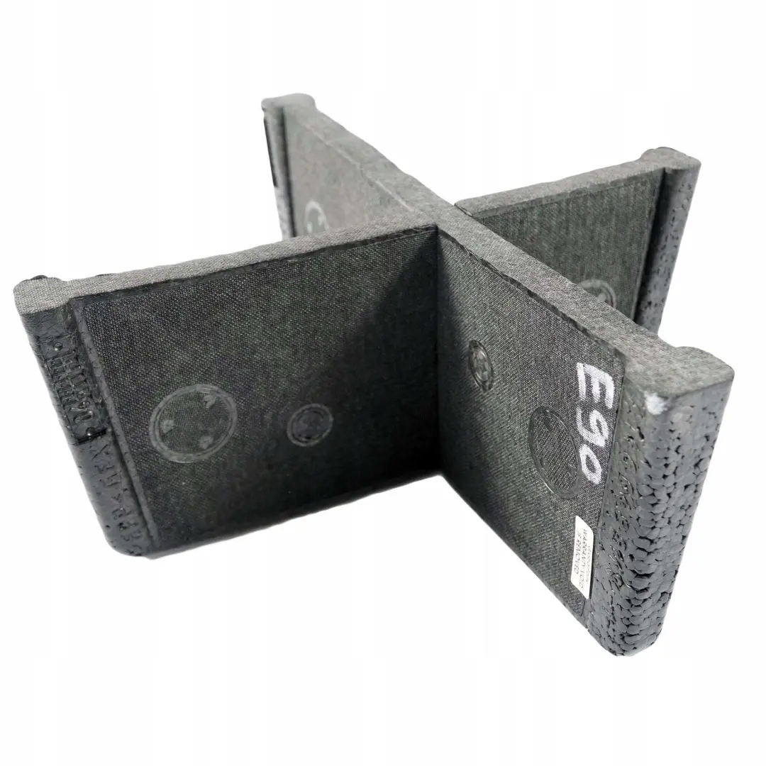 Boot Trunk Lid Trim Long Dividing Element to BMW 3 Series E90 E91 LCI E92 Touring with Part number 7146048 BMW 3 Series E90 E91 LCI E92 Touring Boot Trunk Lid Trim Long Dividing Element - SKU 7146048 - Part number 7146048