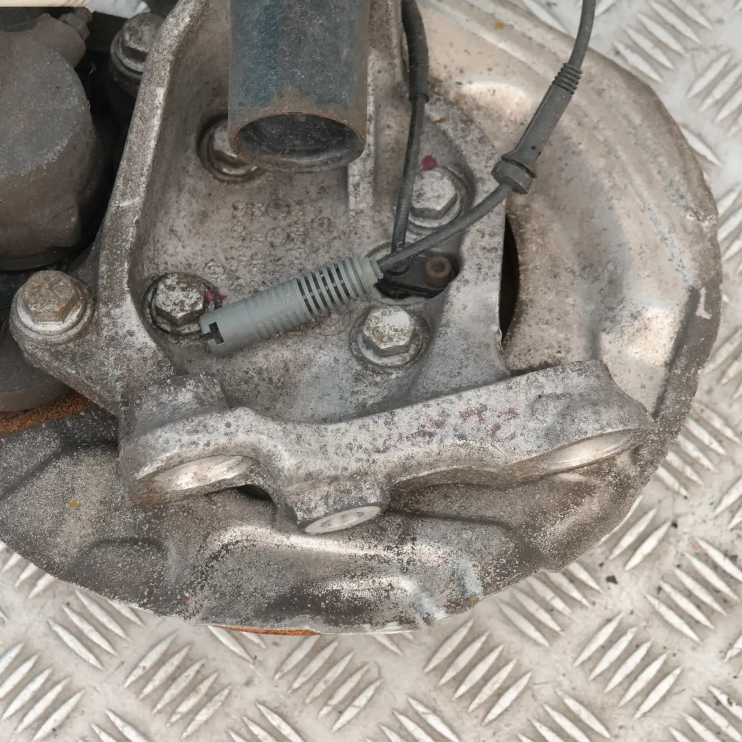 BMW E87 116i N45 Delantero Izquierdo Muelle Strut Freno Suspension Pata Buje - SKU 6771557-3 - Número de pieza 6771557