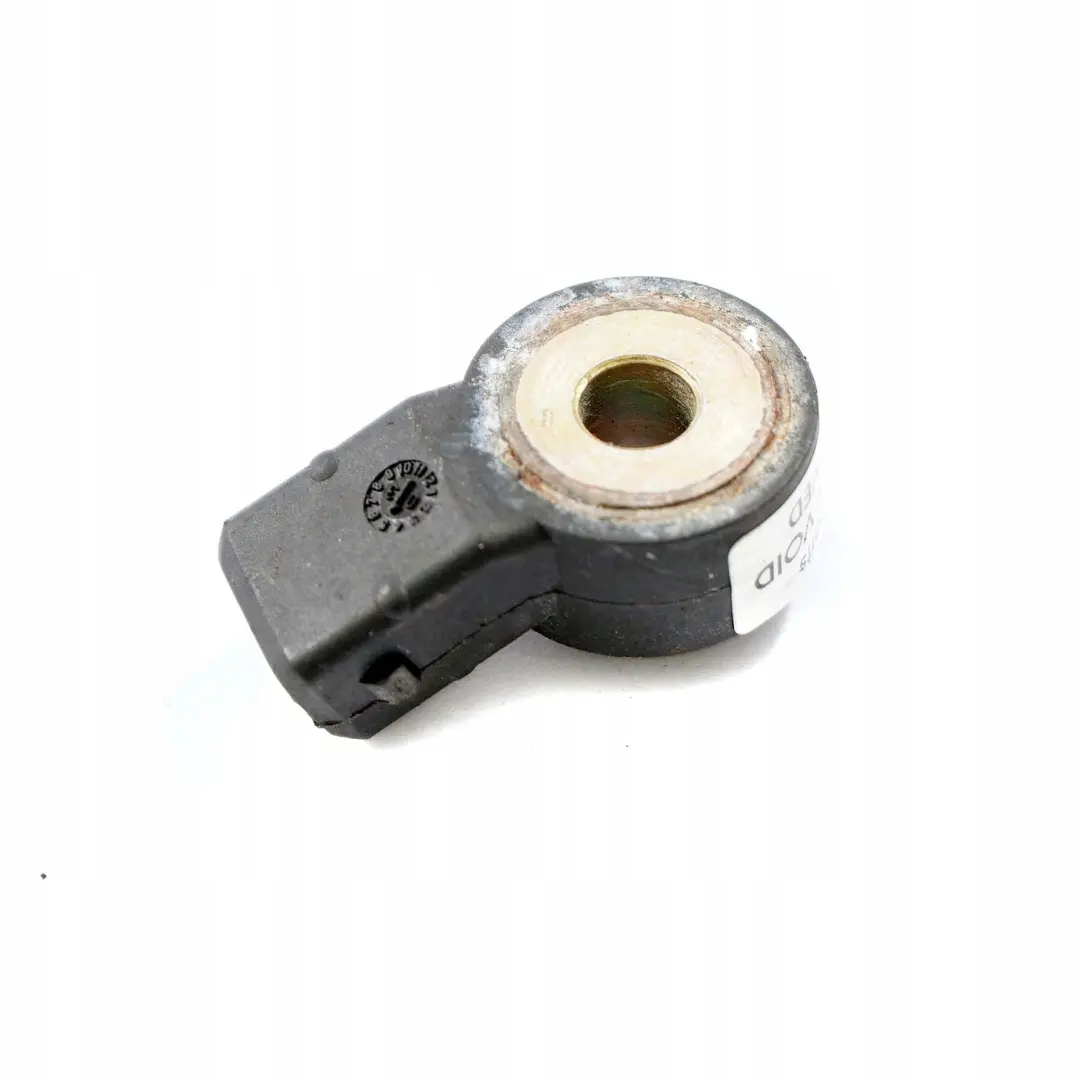 Mercedes-Benz A E W168 M166 W210 M111 Petrol Engine Crankcase Knock Sensor to with Part number A0031538928 Mercedes-Benz A E W168 M166 W210 M111 Petrol Engine Crankcase Knock Sensor - SKU A0031538928 - Part number A0031538928