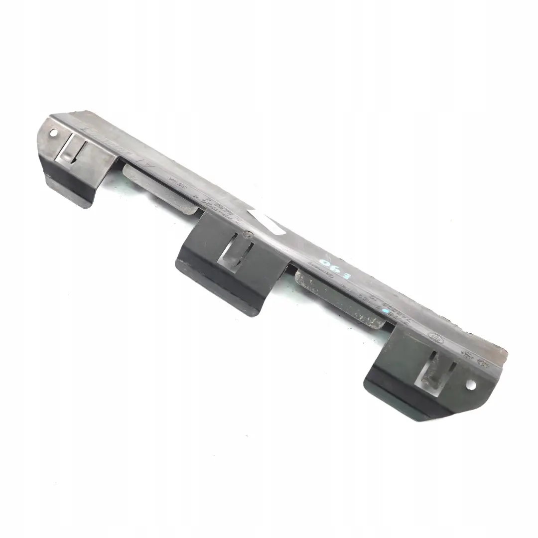 BMW E87 E90 E91 Bajo la Carroceria Placa de deslizamiento Deflector agua Labio - SKU 7139114 - Número de pieza 7139114