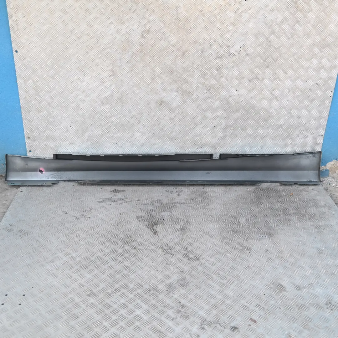 BMW E87 LCI Bas de Porte Couverture Seuil Droite Vert Patagonie Vert - SKU 0036144-PTG - Numéro de pièce 51770036144-PTG