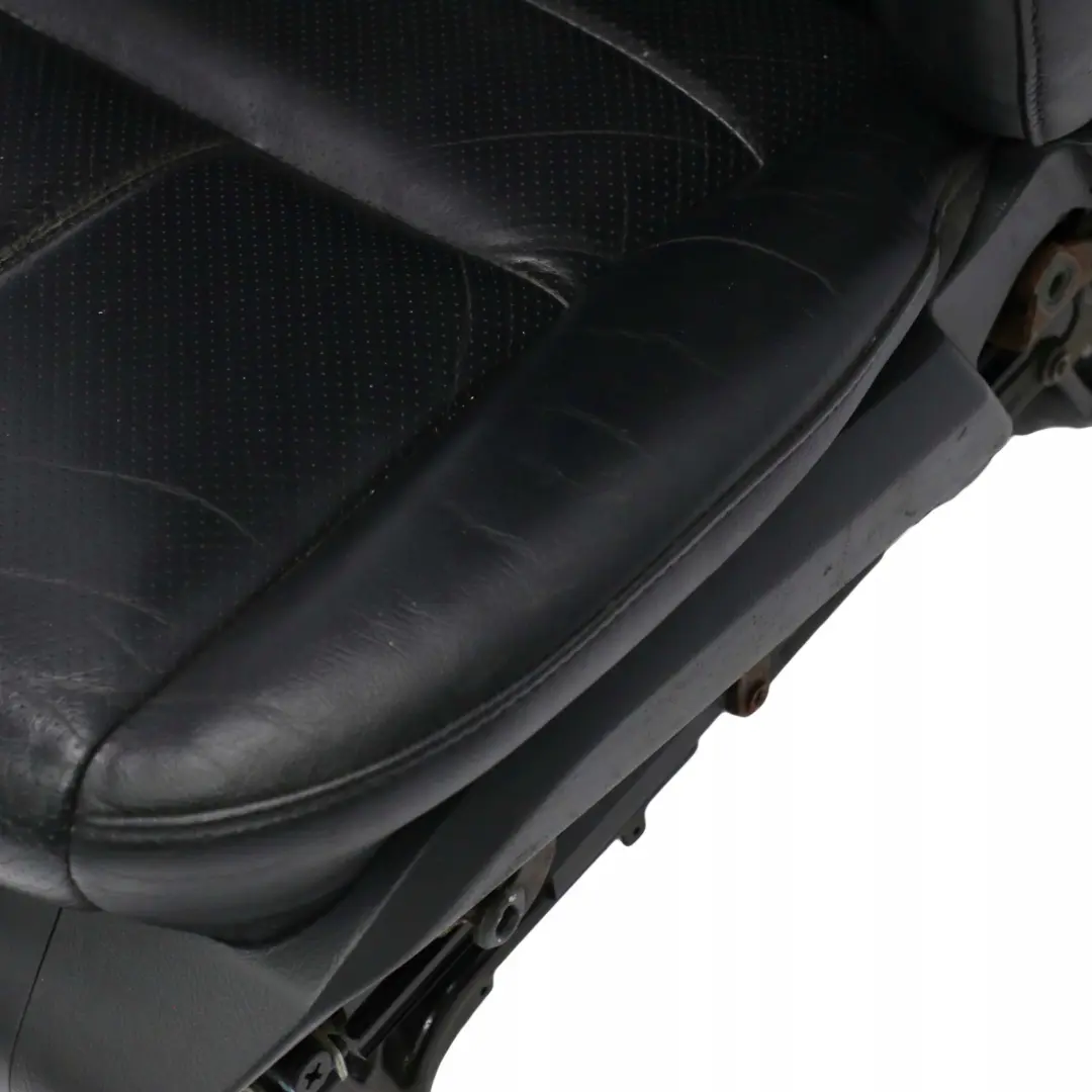 Calefaccion Negro Cuero Delantero Derecho Asiento Memoria para Mercedes W163 con número de pieza A1639101447 Mercedes W163 Calefaccion Negro Cuero Delantero Derecho Asiento Memoria - SKU A1639101447 - Número de pieza A1639101447