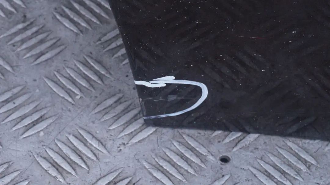 Clubdoor Porta Posteriore Destra Acceso Cioccolato - A88 per Mini Clubman R55 con numero di parte 7312189 Mini Clubman R55 Clubdoor Porta Posteriore Destra Acceso Cioccolato - A88 - SKU 7312189-CHOCO - Numero di parte 7312189