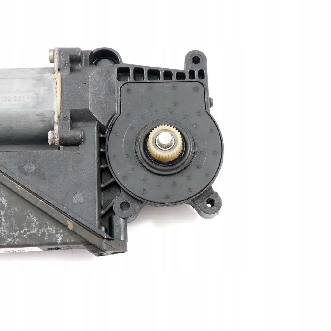 Mercedes-Benz E-Class W210 Rear Right O/S Window Regulator Motor to with Part number A2108205442 Mercedes-Benz E-Class W210 Rear Right O/S Window Regulator Motor - SKU A2108205442 - Part number A2108205442