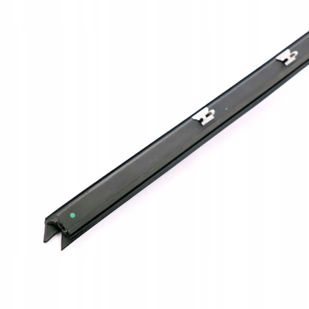 Plaque D'egout Interieur Arriere Gauche pour BMW E66 à propos du numéro de pièce 7044147 BMW E66 Plaque D'egout Interieur Arriere Gauche - SKU 7044147 - Numéro de pièce 7044147