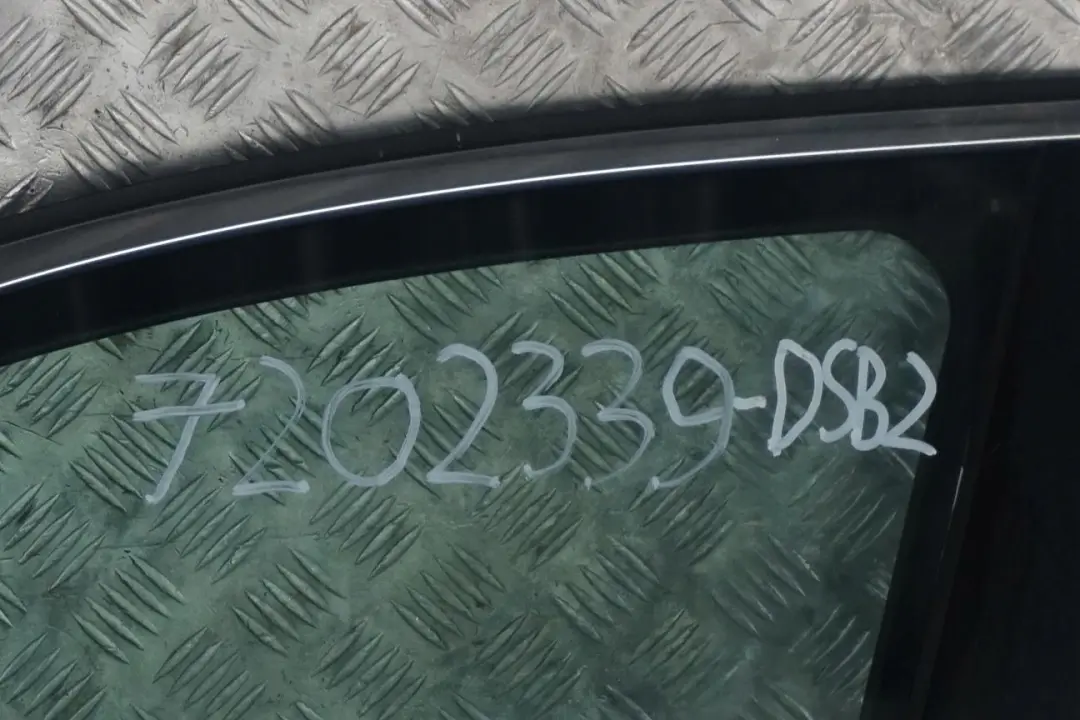 Door Front Left N/S Tiefseeblau Deep Sea Blue Metallic - A76 to BMW 5 E60 E61 with Part number 7202339 BMW 5 E60 E61 Door Front Left N/S Tiefseeblau Deep Sea Blue Metallic - A76 - SKU 7202339-DSB2 - Part number 7202339