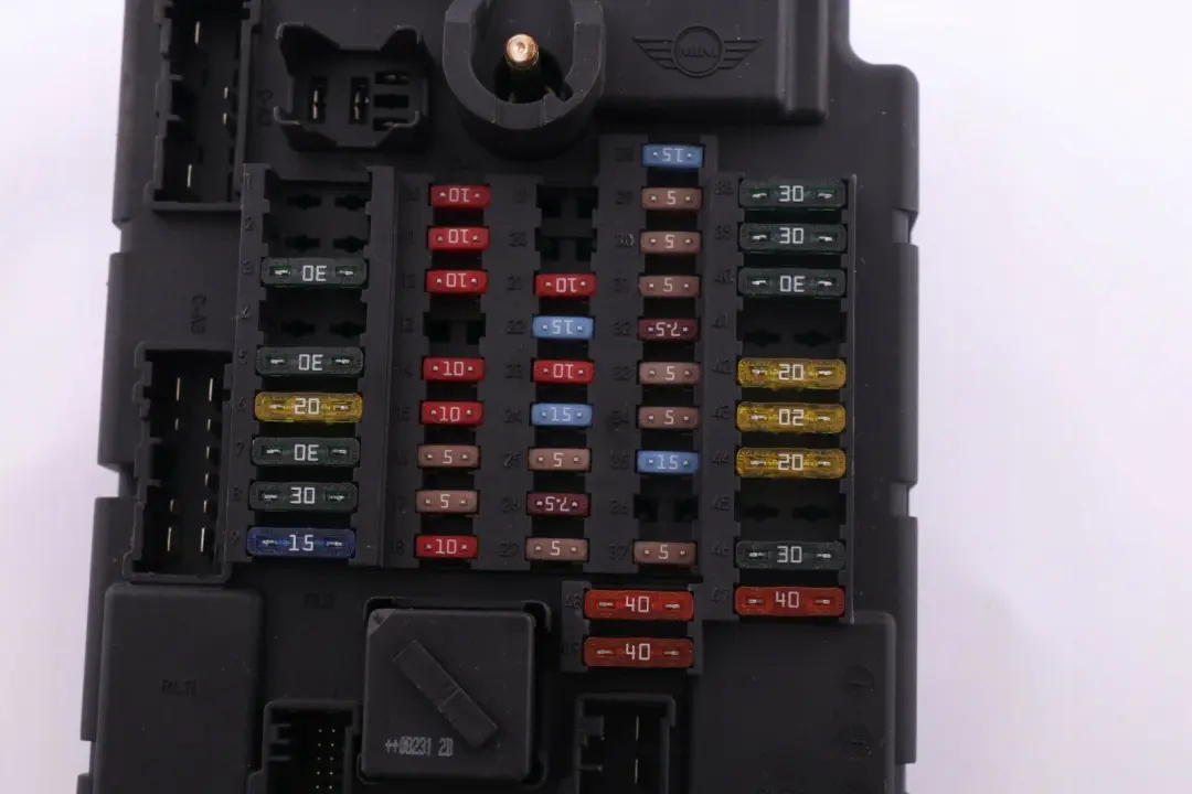 High SPEG M3 Fuse Distribution Box Electrical Control Unit to Mini R56 with Part number 3453737 Mini R56 High SPEG M3 Fuse Distribution Box Electrical Control Unit - SKU 3453737 - Part number 3453737