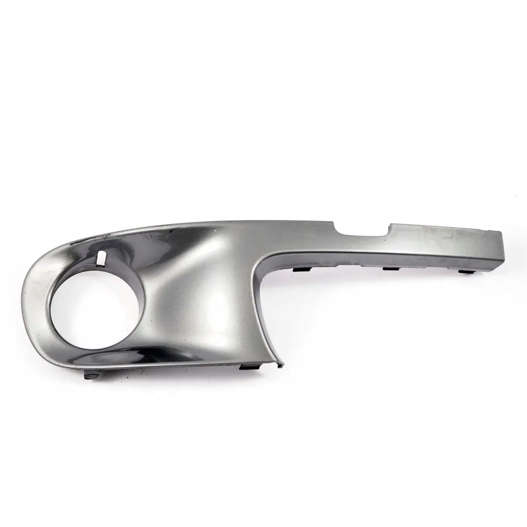 Embellecedor Parachoques Delantero Derecho Plata Oscuro 871 para Mini R55 R56 R57 con número de pieza 0430244 Mini R55 R56 R57 Embellecedor Parachoques Delantero Derecho Plata Oscuro 871 - SKU 0430244-DS2 - Número de pieza 0430244