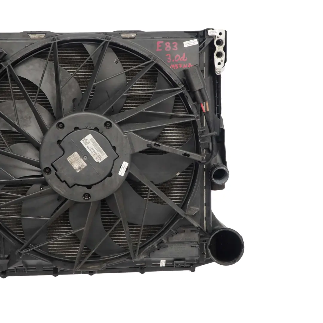 BMW X3 Series E83 3.0d Complete Set Engine Radiator Fan Pack with Housing - SKU 3415182 - Part number 3415182