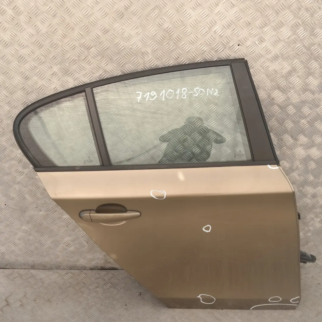 Porta posteriore destra Sonora Metallic - A23 per BMW E87 con numero di parte 41527191018 BMW E87 Porta posteriore destra Sonora Metallic - A23 - SKU 7191018-SON2 - Numero di parte 41527191018