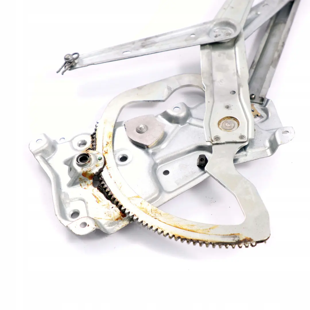 Front Right O/S Door Window Lifter to BMW 3 E36 Saloon Touring Compact with Part number 1977610 BMW 3 E36 Saloon Touring Compact Front Right O/S Door Window Lifter - SKU 1977610-1 - Part number 1977610