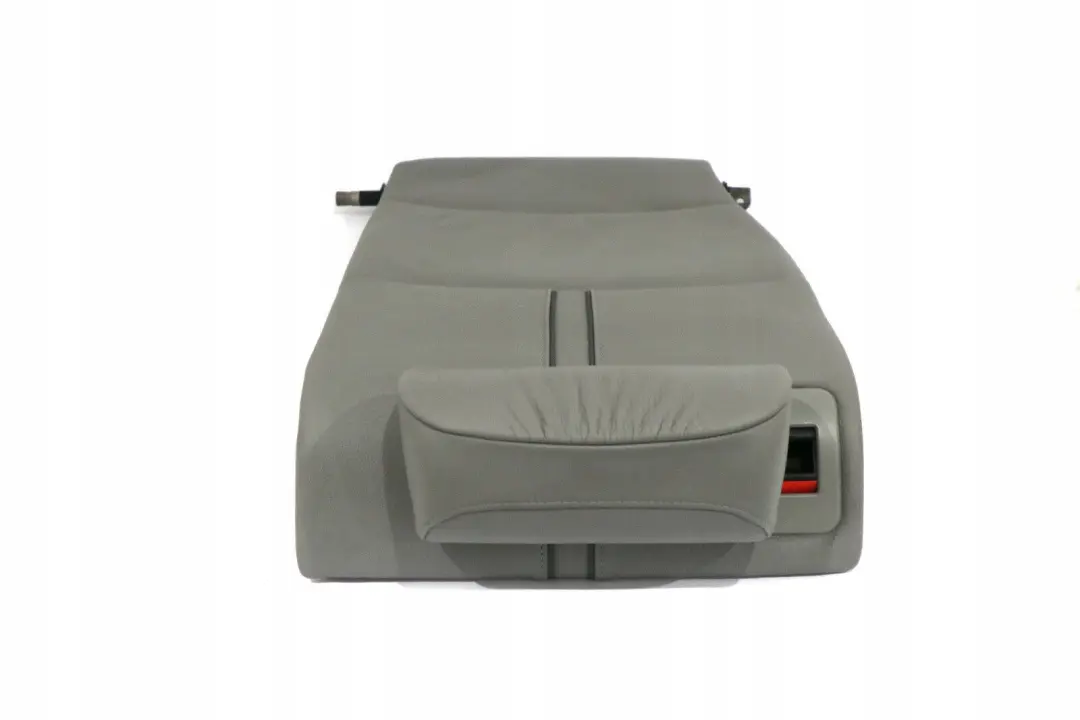 Siege Arriere Reference Reste Arriere Droite Gris pour BMW X3 E83 LCI à propos du numéro de pièce 3410420 BMW X3 E83 LCI Siege Arriere Reference Reste Arriere Droite Gris - SKU 3410420-1 - Numéro de pièce 3410420