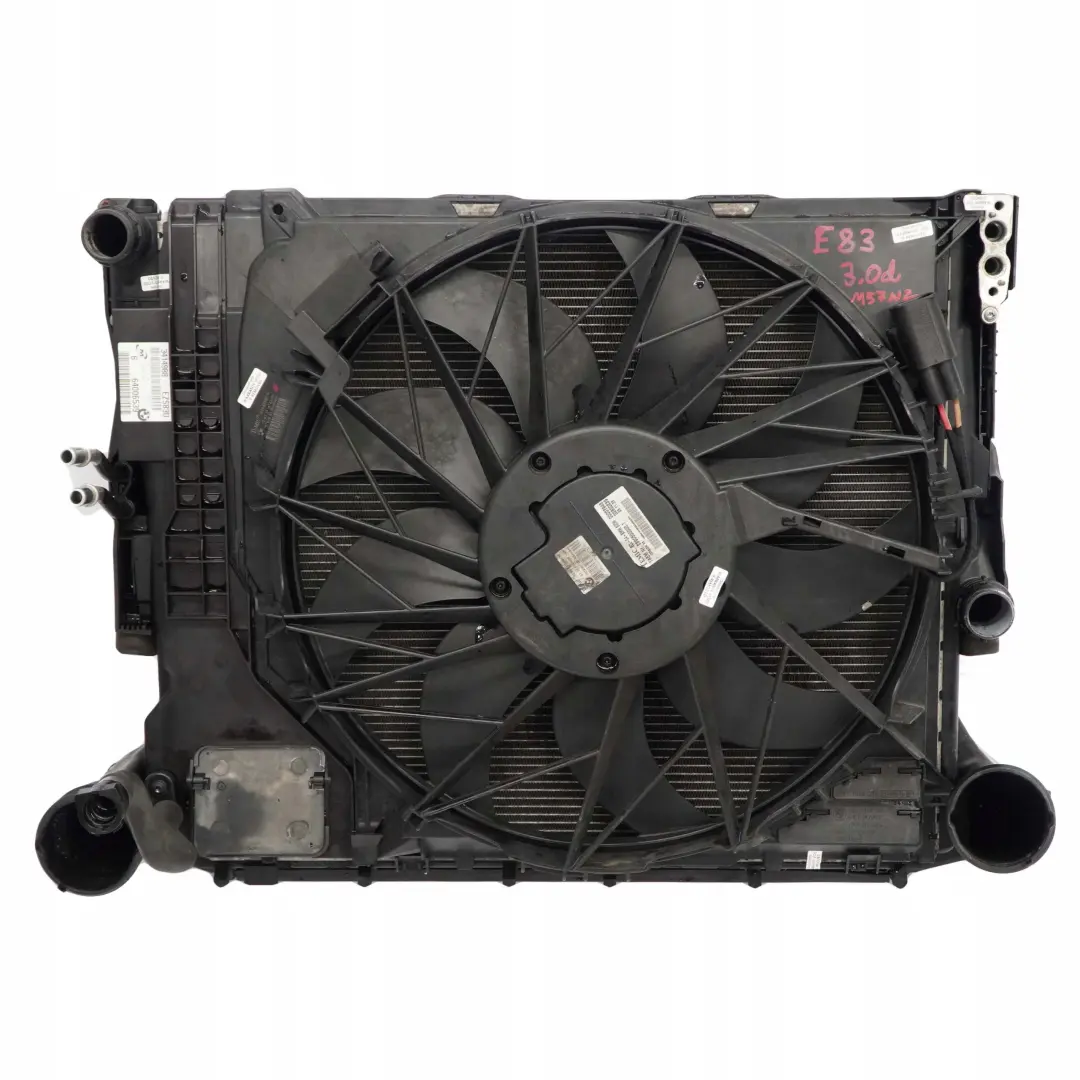 BMW X3 Series E83 3.0d Complete Set Engine Radiator Fan Pack with Housing - SKU 3415182 - Part number 3415182