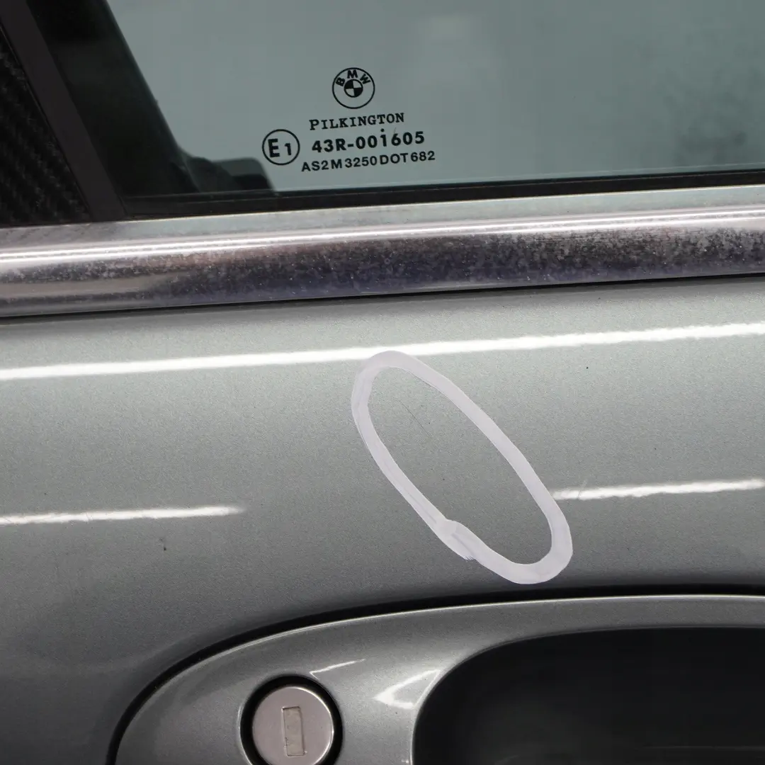 Drzwi prawe prawy przód Schiefergruen do BMW E65 E66 o numerze 7202082 BMW E65 E66 Drzwi prawe prawy przód Schiefergruen - SKU 7202082-SGM - Numer Części 7202082