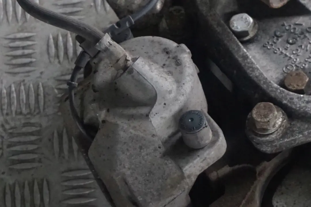 3er E91 Touring 330d M57N2 M Amortisseurs Sport Amortisseur a L'Avant Gauche pour BMW à propos du numéro de pièce 6786015 BMW 3er E91 Touring 330d M57N2 M Amortisseurs Sport Amortisseur a L'Avant Gauche - SKU 6786015 - Numéro de pièce 6786015