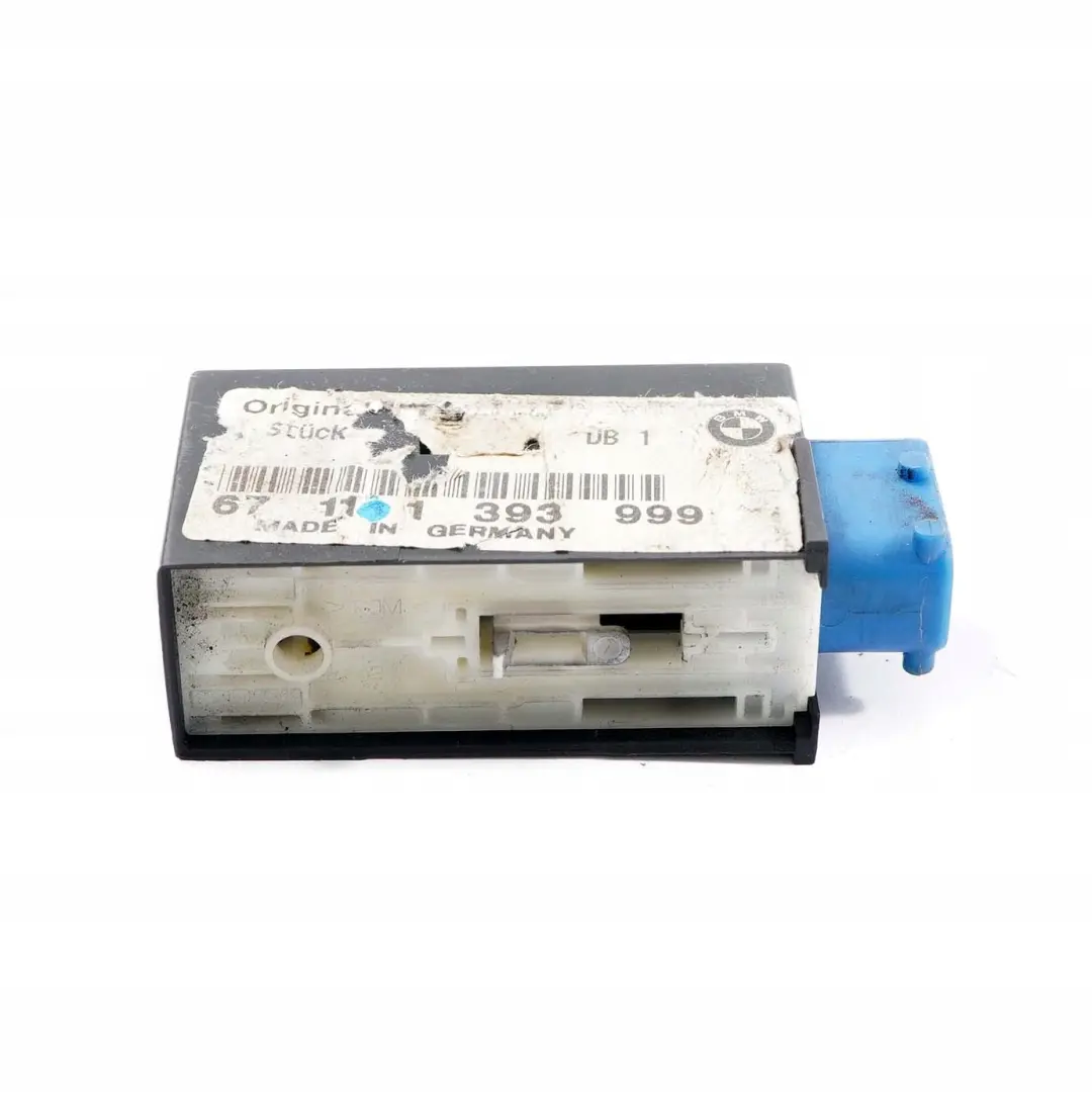 Arriere Central Serrure de Porte Servomoteur pour BMW E34 E36 à propos du numéro de pièce 8353012 BMW E34 E36 Arriere Central Serrure de Porte Servomoteur - SKU 8353011 - Numéro de pièce 8353012