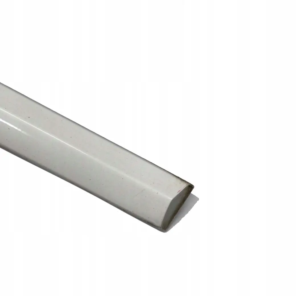 Mercedes-Benz CL203 Front Right Door O/S Trim Molding Strip Brilliant Silver to with Part number A2036903082 Mercedes-Benz CL203 Front Right Door O/S Trim Molding Strip Brilliant Silver - SKU A2036903082-BS - Part number A2036903082