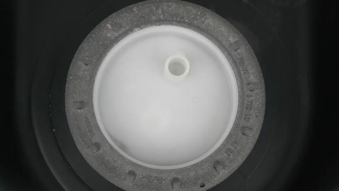 E83N LCI Completer Reservoir de Carburant Essence N46 M54 pour BMW X3 E83 à propos du numéro de pièce 16117194746 BMW X3 E83 E83N LCI Completer Reservoir de Carburant Essence N46 M54 - SKU 7194746 - Numéro de pièce 16117194746