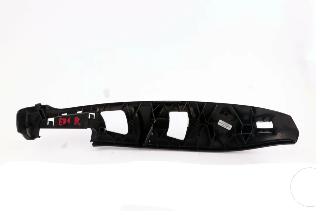 BMW 1 3 er E81 E82 E88 E92 Blende Sitz aussen rechts SCHWARZ 9120346 - SKU 9120350 - Teilenummer 9120350