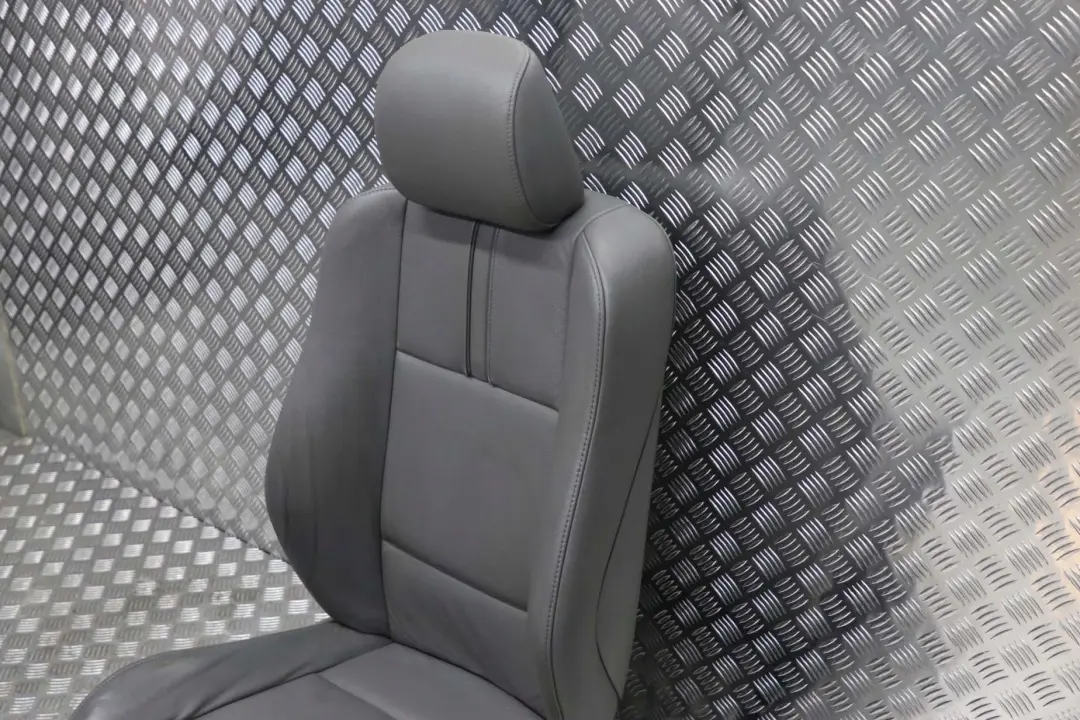 Front Left N/S Sports Leather Seat Ambiente Grey to BMW X3 Series E83 with Part number 3412155 BMW X3 Series E83 Front Left N/S Sports Leather Seat Ambiente Grey - SKU 3412155 - Part number 3412155