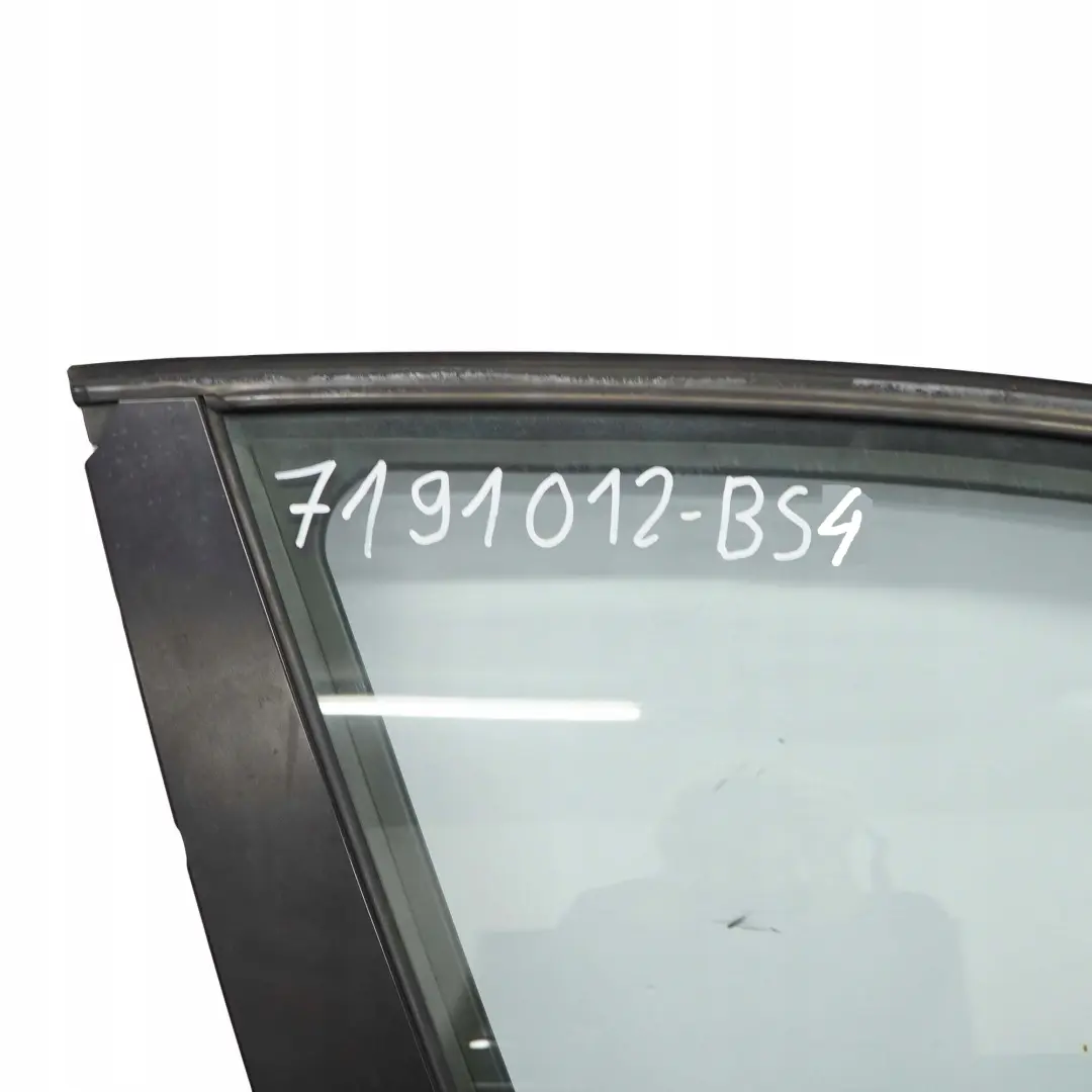 BMW 1 Series E87 4 Door Front Right O/S Black Sapphire Metallic - 475 - SKU 7191012-BS4 - Part number 7191012