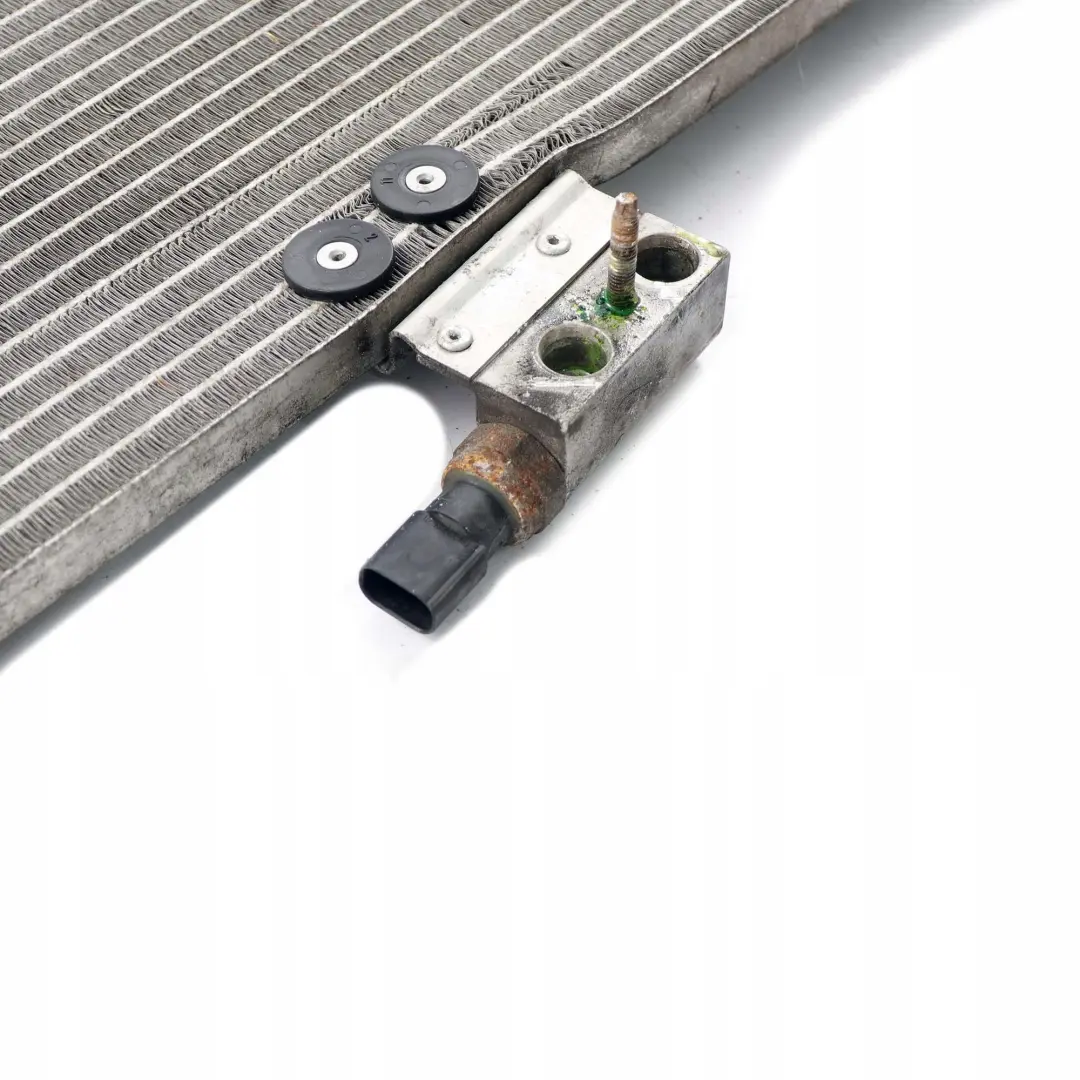 Mercedes-Benz C-Klasse W203 Motorkühlung Kühler Radiator Benzin A2035000503 für mit Teilenummer A2035000954 Mercedes-Benz C-Klasse W203 Motorkühlung Kühler Radiator Benzin A2035000503 - SKU A2035001254 - Teilenummer A2035000954