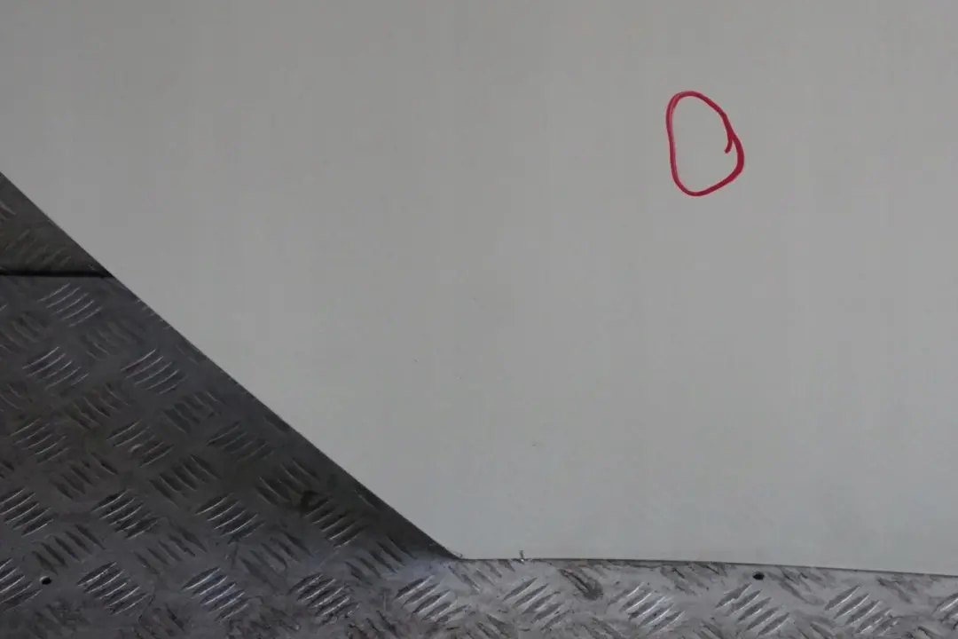 Door Rear Right O/S Alpinweiss Alpine White - 300 to BMW 7 Series E65 with Part number 7202084 BMW 7 Series E65 Door Rear Right O/S Alpinweiss Alpine White - 300 - SKU 7202084-AW - Part number 7202084