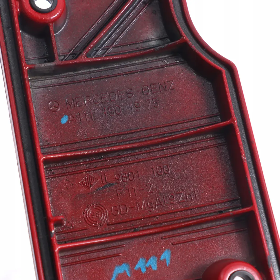 Mercedes-Benz W203 M111 Benzin Kompressor Ventildeckel Motorabdeckung Deckel für mit Teilenummer A1111501975 Mercedes-Benz W203 M111 Benzin Kompressor Ventildeckel Motorabdeckung Deckel - SKU A1111501975 - Teilenummer A1111501975