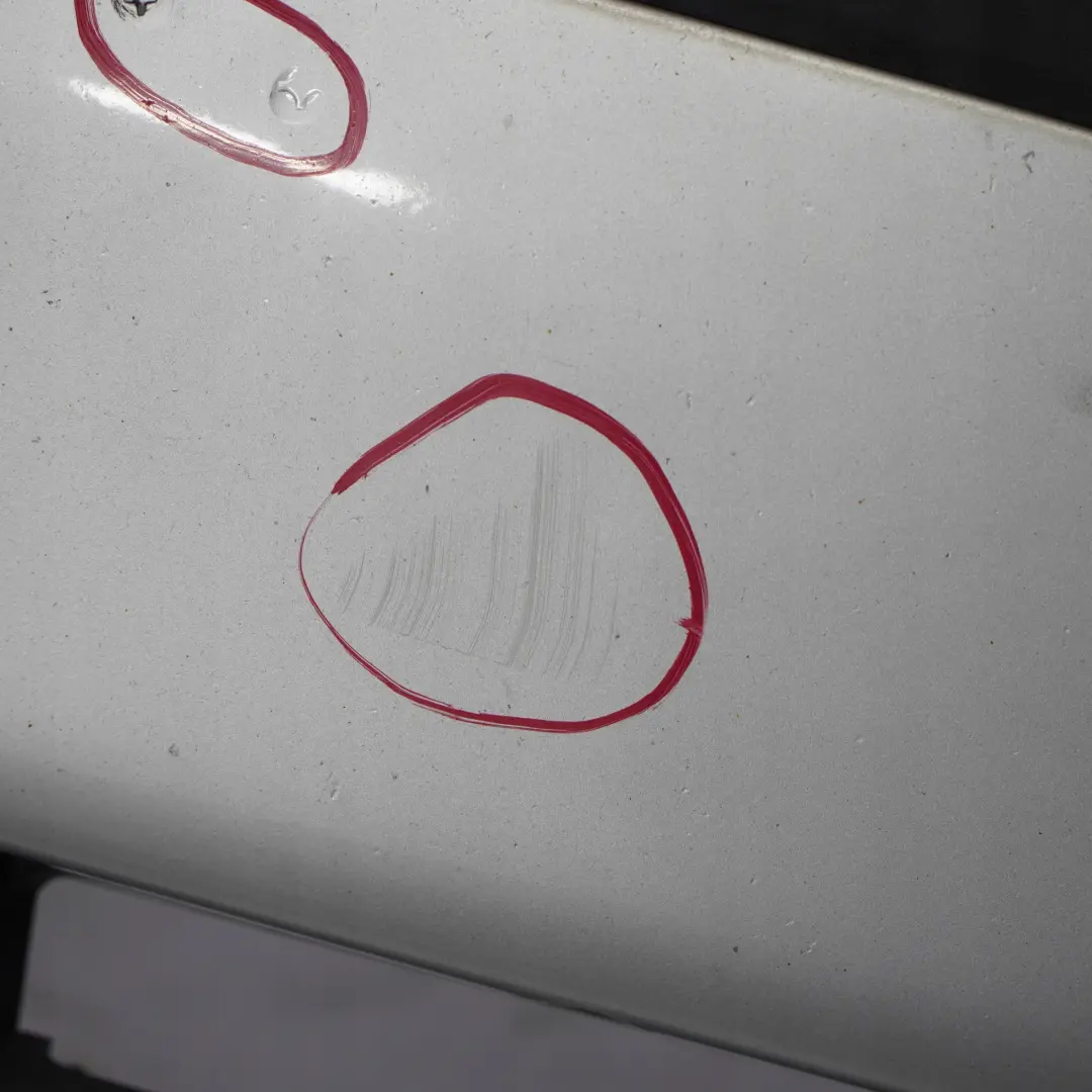 Zderzak przedni przód titansilber 354 do BMW E46 o numerze 0030351 BMW E46 Zderzak przedni przód titansilber 354 - SKU 0030351-TS1 - Numer Części 0030351