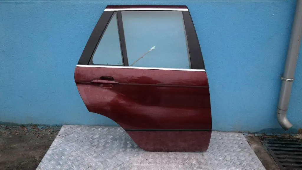 BMW X5 E53 PUERTA TRASERA DERECHA MAHAGONI METALIZADO