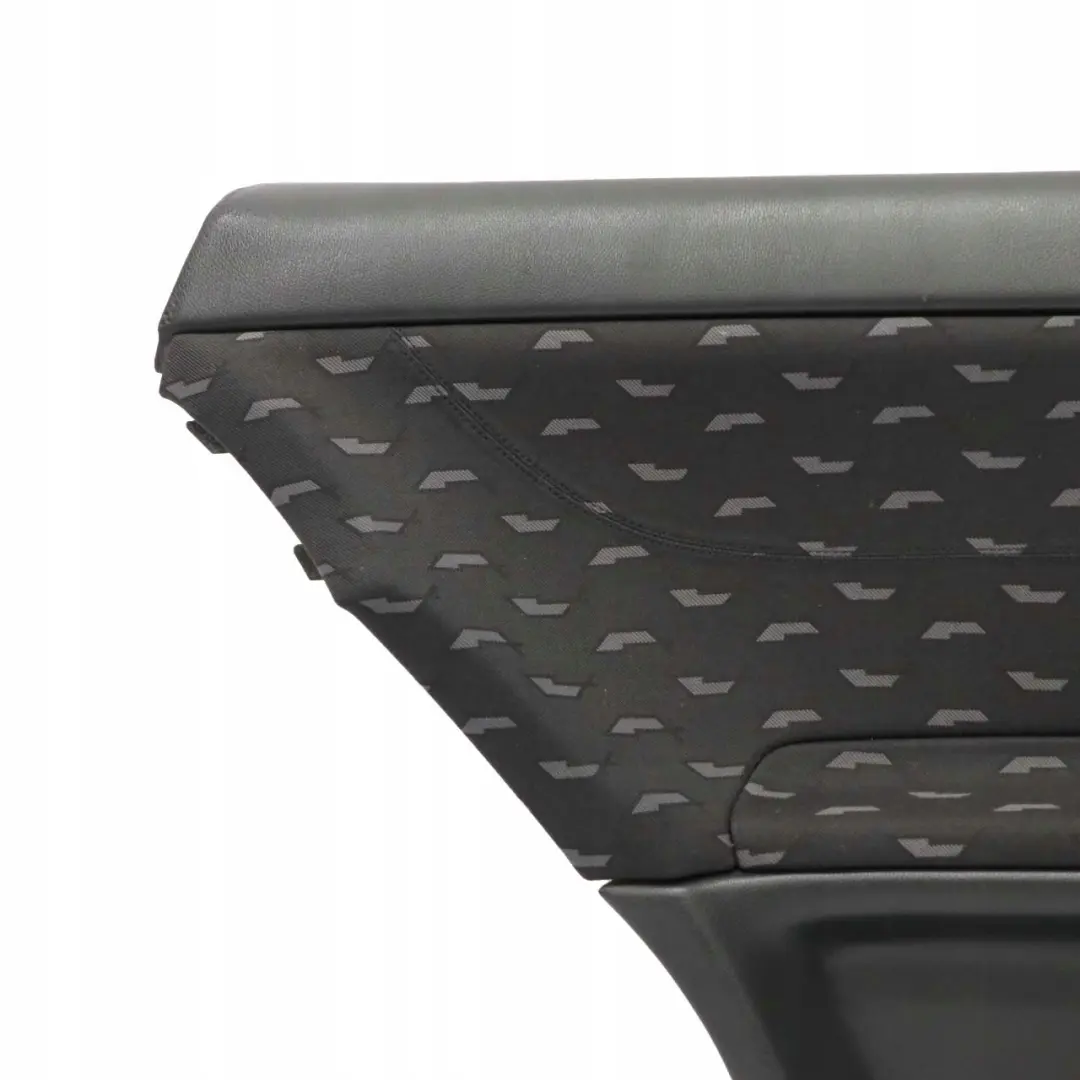 Mercedes-Benz CL203 W203 Carenage Lateral Arriere Gauche Tissu Anthracite pour à propos du numéro de pièce A2036903325 Mercedes-Benz CL203 W203 Carenage Lateral Arriere Gauche Tissu Anthracite - SKU A2036903325 - Numéro de pièce A2036903325