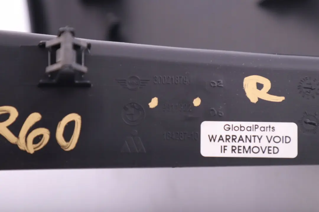 Tailler Instrument Tableau Pilote Gants Boite Capot Droit O/S pour Mini R60 R61 à propos du numéro de pièce 9811022 Mini R60 R61 Tailler Instrument Tableau Pilote Gants Boite Capot Droit O/S - SKU 9811022 - Numéro de pièce 9811022