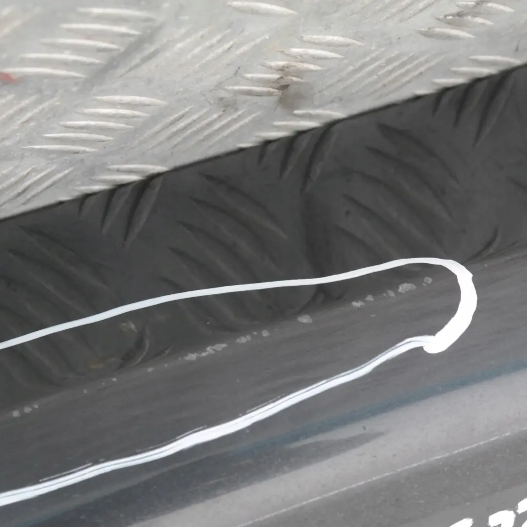 Bas de Porte Couverture Seuil Droite Mousseux de Graphite pour BMW 3 E90 E91 à propos du numéro de pièce 32950 BMW 3 E90 E91 Bas de Porte Couverture Seuil Droite Mousseux de Graphite - SKU 0032950-SG23 - Numéro de pièce 32950