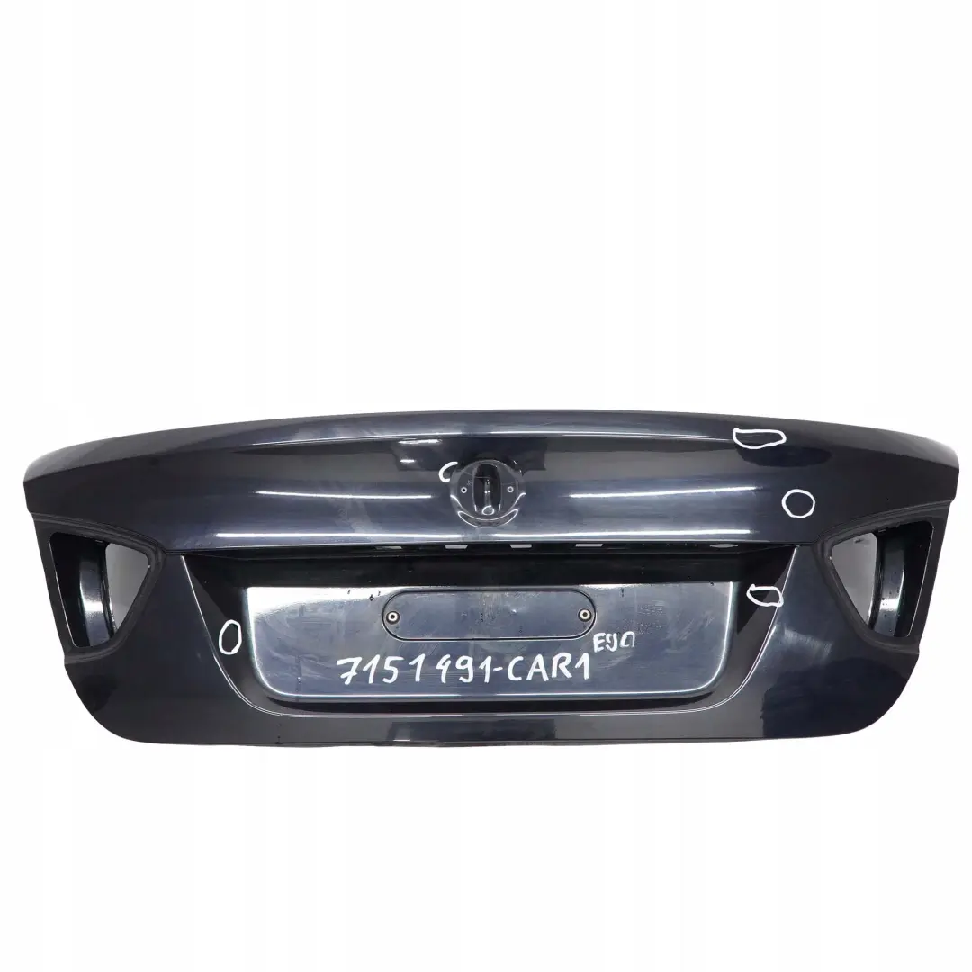 Klapa tylna bagażnika Carbonschwarz do BMW E90 o numerze 7151491 BMW E90 Klapa tylna bagażnika Carbonschwarz - SKU 7151491-CAR1 - Numer Części 7151491
