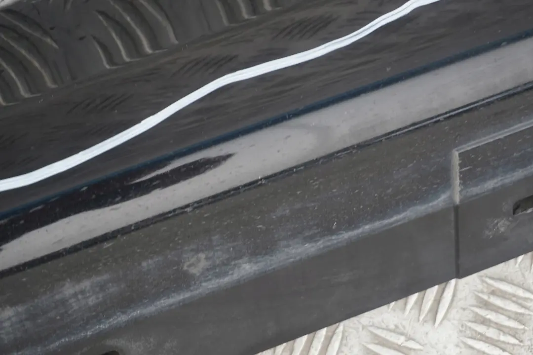 BMW E90 E91 Listón umbral faldón lateral izquierdo Negro Schwarz 2 - SKU 0032951-SCH8 - Número de pieza 32951