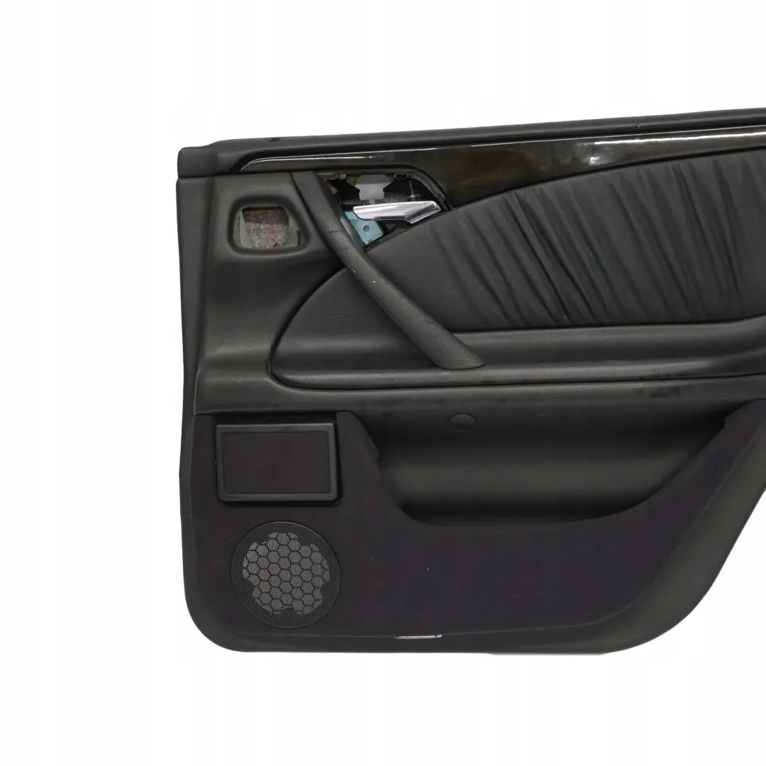  Mercedes-Benz E W210 Estate Rear Right Door Card Trim Panel Black Leather - SKU A2107370471 - Número de pieza A2107370471