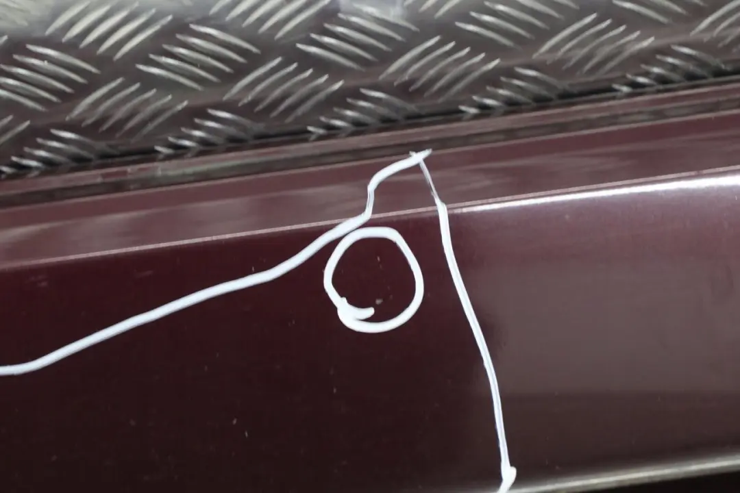 BMW 7 E65 Bas de Porte Couverture Seuil a Gauche Barbera Rouge - A39 - SKU 0395481-BAR - Numéro de pièce 0395481