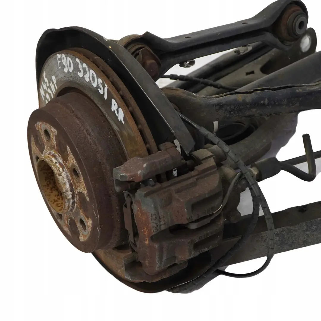 BMW E90 320si N45 trasera derecha O / S Suspension Pierna Eje De freno Hub - SKU 6774808-13 - Número de pieza 6774808