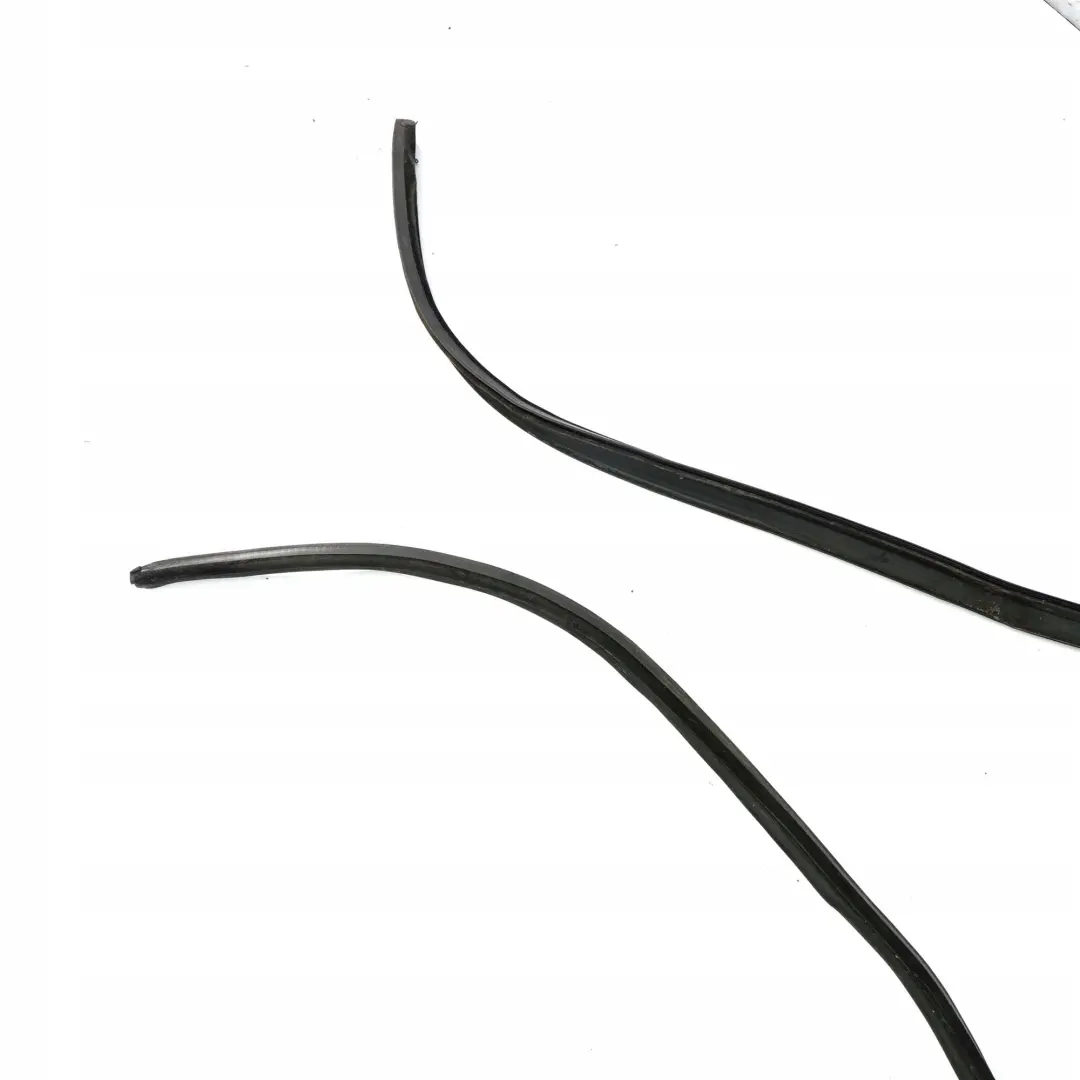 Sealing Seal Gasket Roof Frame Left N/S to BMW 3 Series E36 Saloon with Part number 8174757 BMW 3 Series E36 Saloon Sealing Seal Gasket Roof Frame Left N/S - SKU 8174757 - Part number 8174757